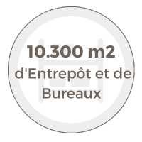 10.300 m2 d'entrepôt et de bureaux