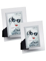 Manu portrait frame